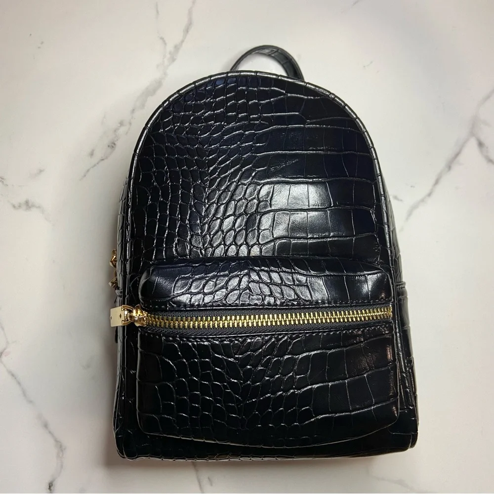 NWOT Lulus Getting Places Black Crocodile Embossed Mini Backpack - Picture 11 of 13